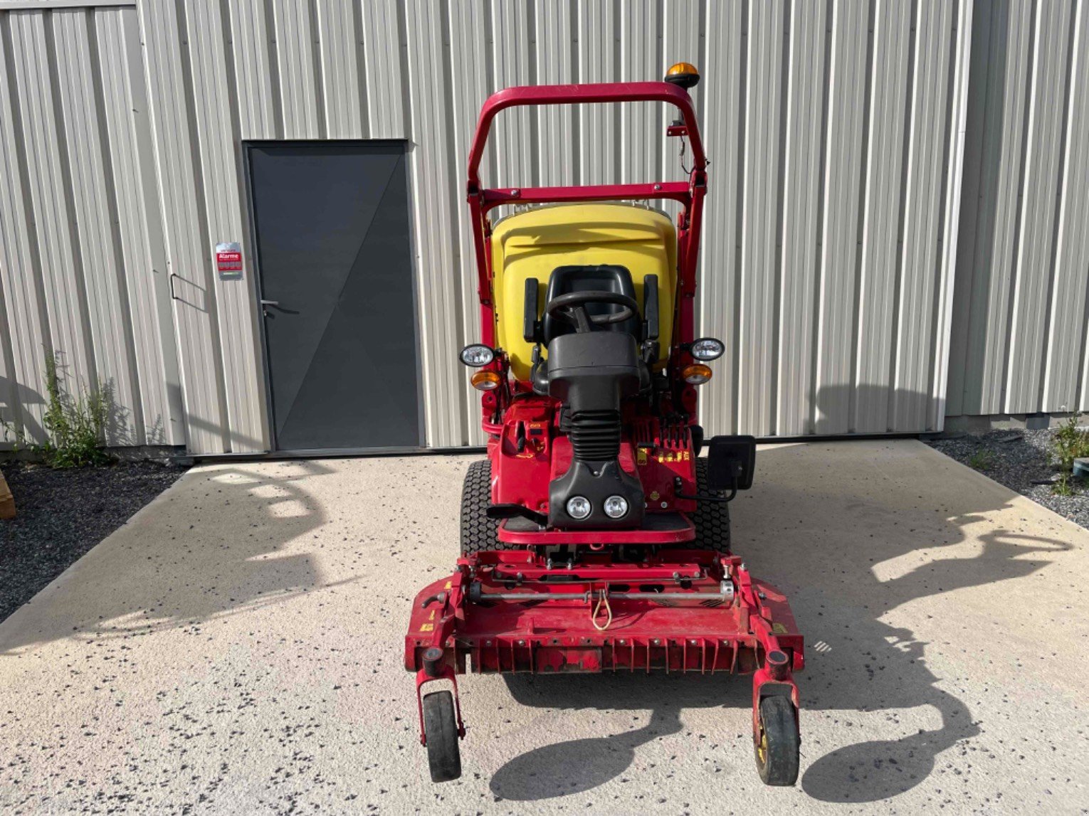 Aufsitzmäher des Typs Gianni Ferrari Tondeuse autoportée PG280W Gianni Ferrari, Gebrauchtmaschine in LA SOUTERRAINE (Bild 5)