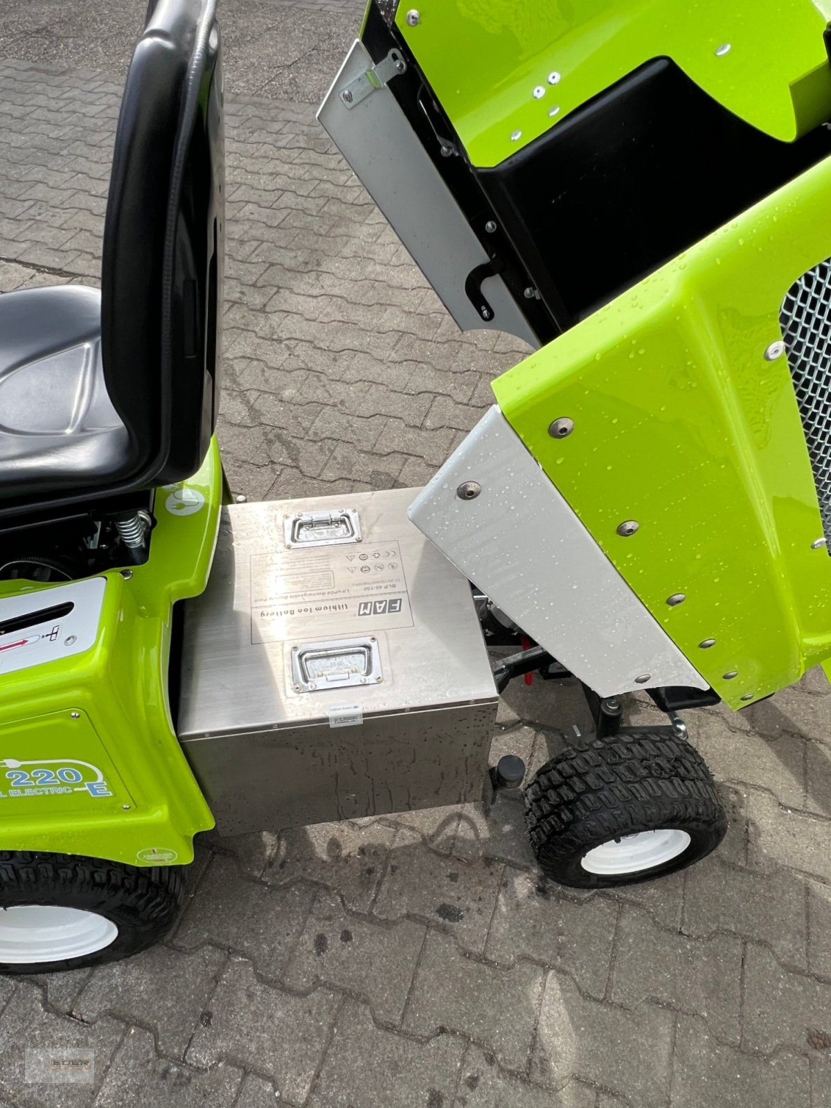 Aufsitzmäher типа Grillo FD 220 E, Neumaschine в Kirchheim b. München (Фотография 10)