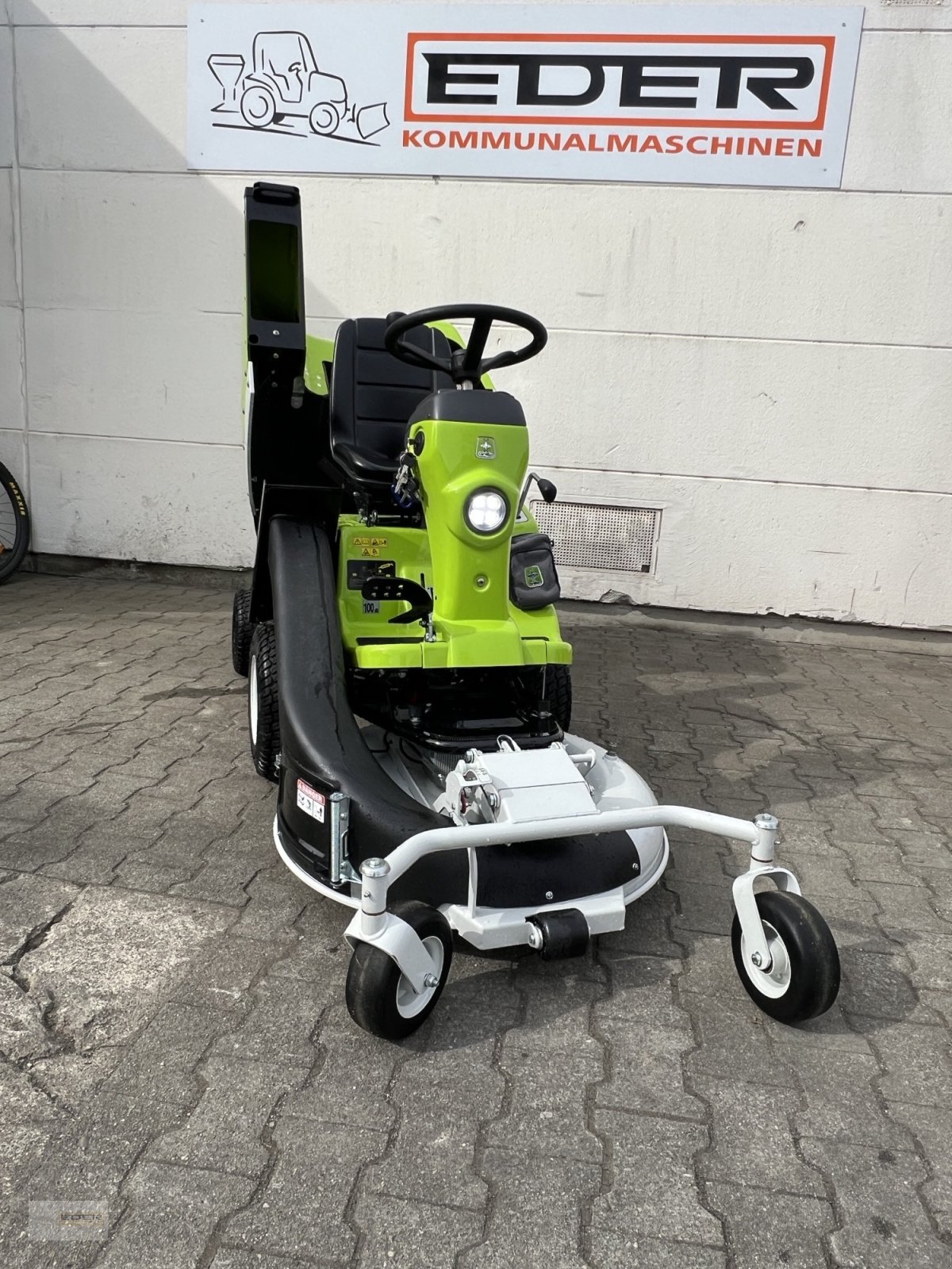 Aufsitzmäher типа Grillo FD 220 E, Neumaschine в Kirchheim b. München (Фотография 12)