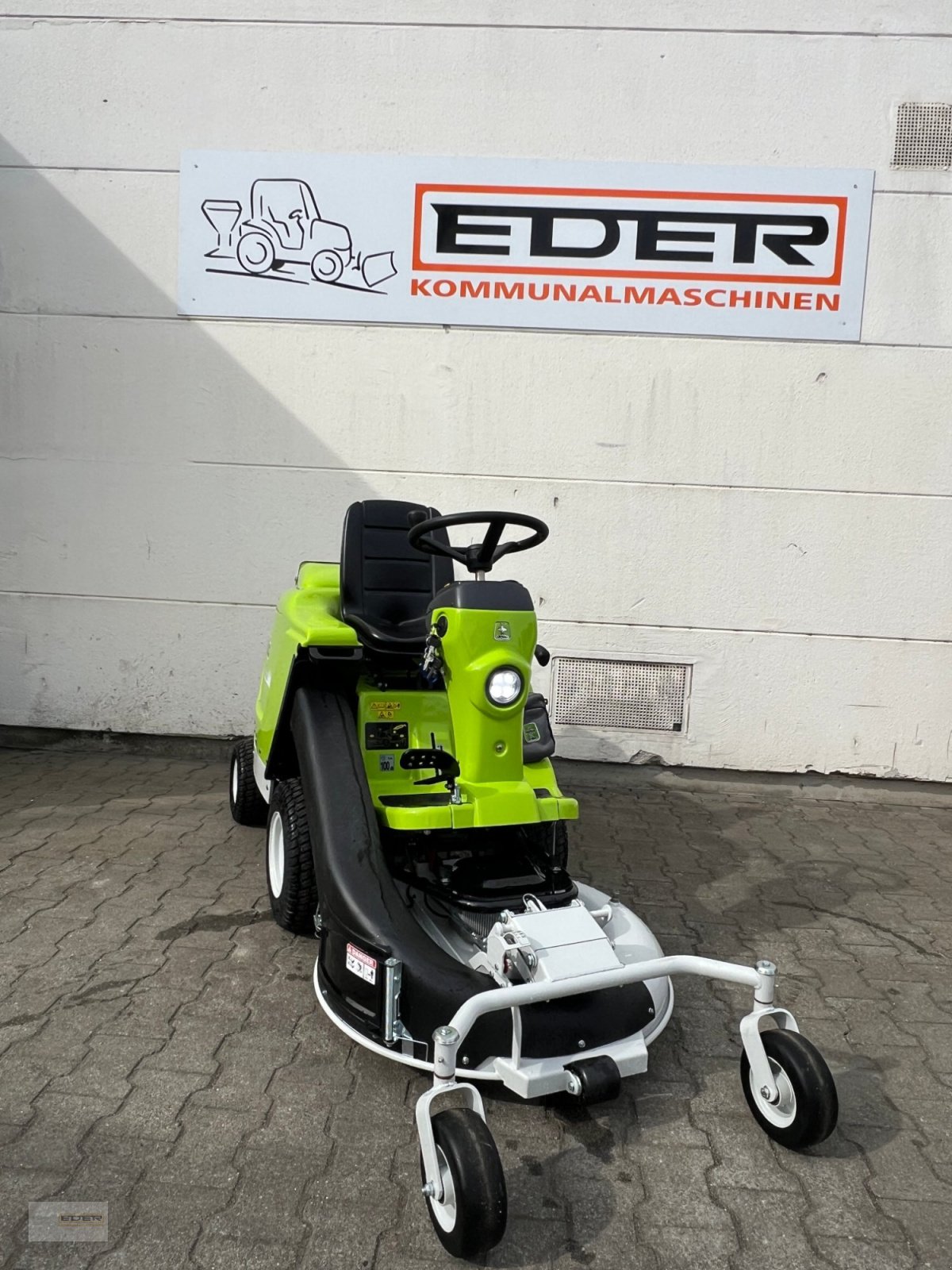 Aufsitzmäher типа Grillo FD 220 E, Neumaschine в Kirchheim b. München (Фотография 13)