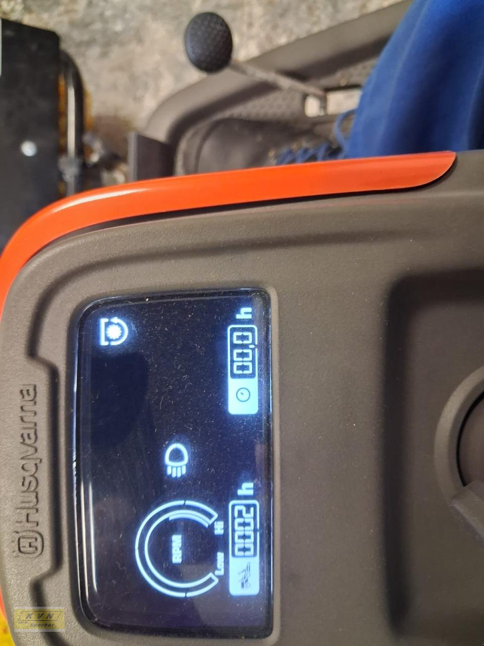 Aufsitzmäher typu Husqvarna R320X AWD Rider, Gebrauchtmaschine v Fürth (Obrázek 4)