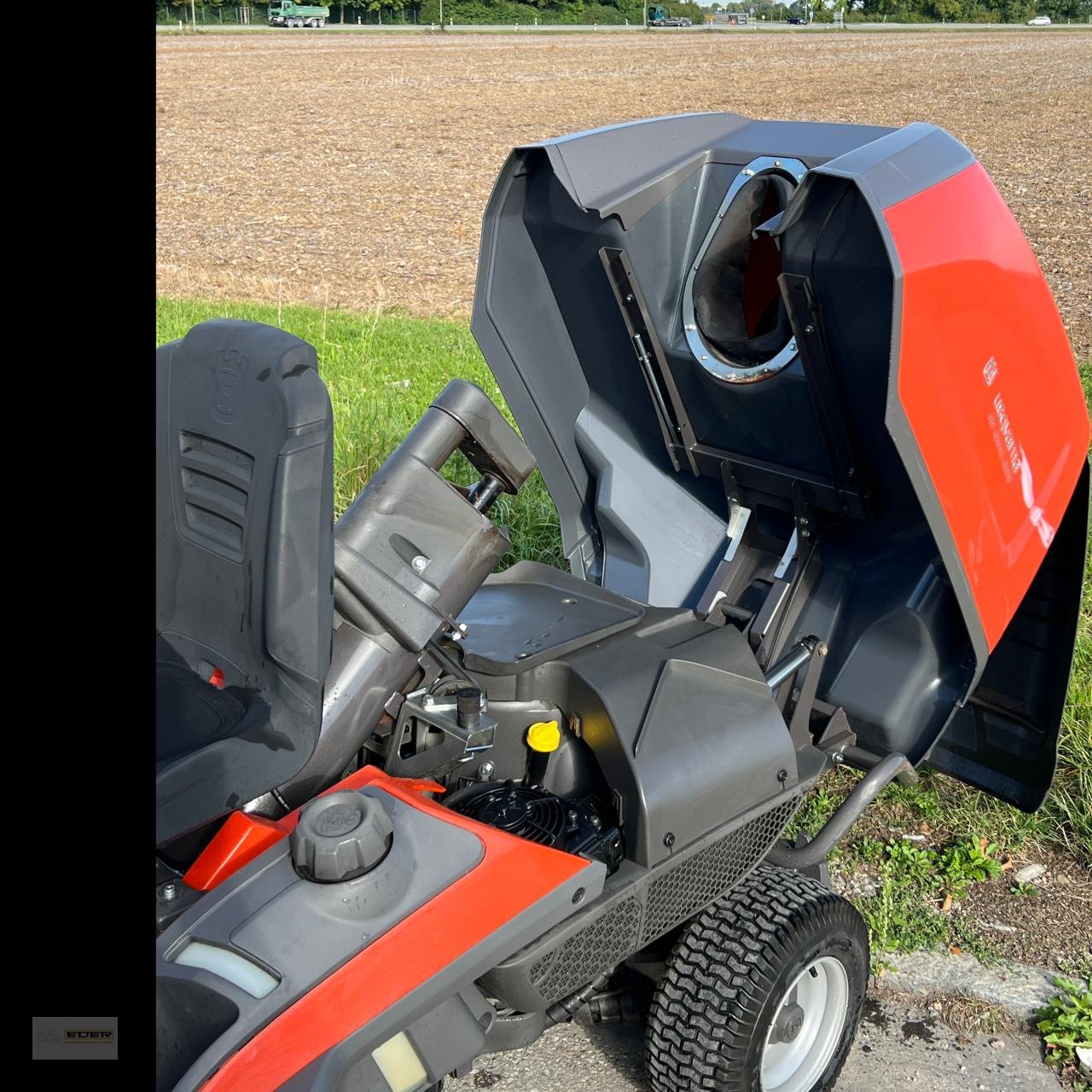 Aufsitzmäher des Typs Husqvarna RC 320 TS, Gebrauchtmaschine in Kirchheim b. München (Bild 9)