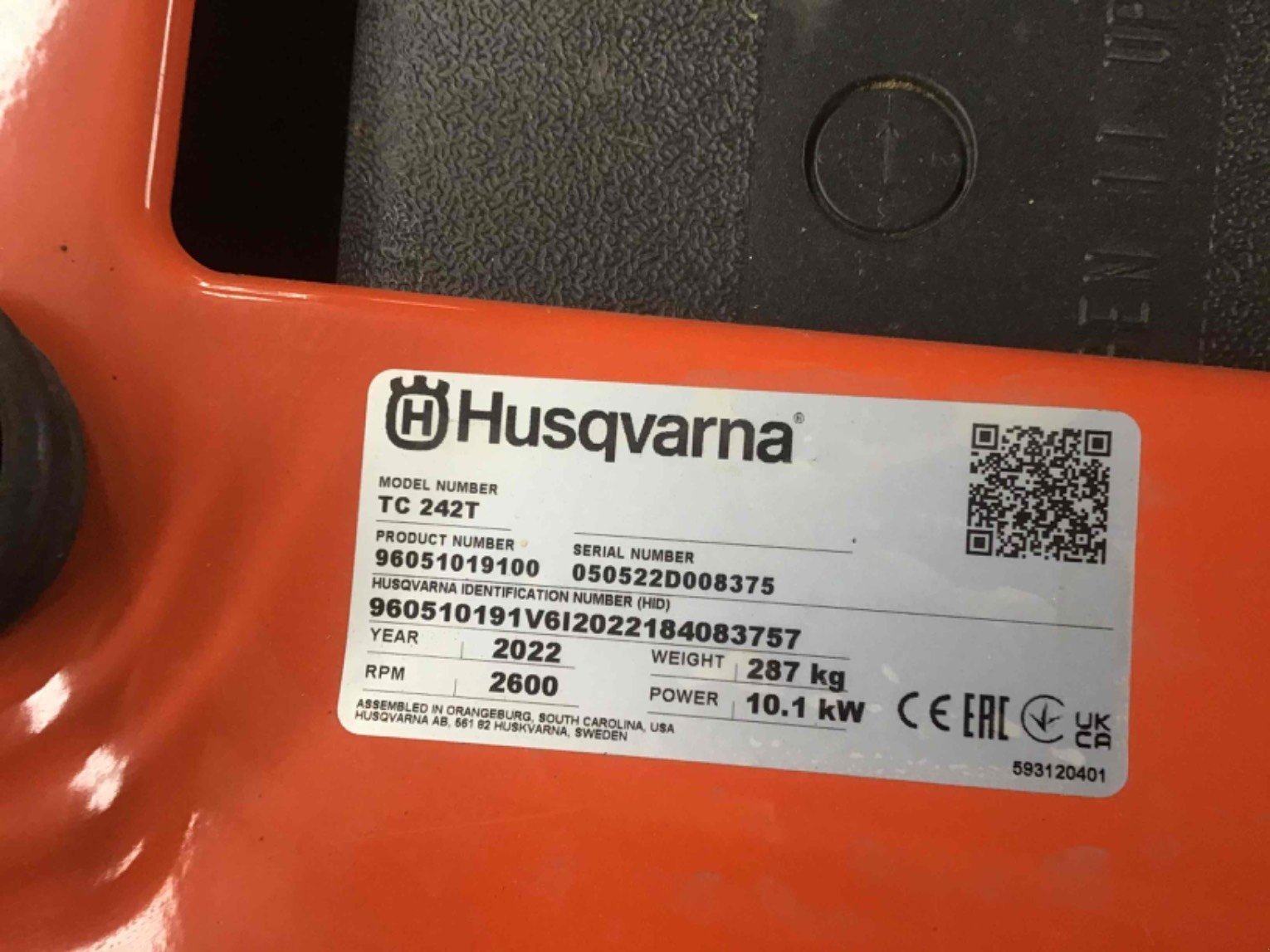 Aufsitzmäher typu Husqvarna Tondeuse autoportée TC242T Husqvarna, Gebrauchtmaschine v LA SOUTERRAINE (Obrázek 4)