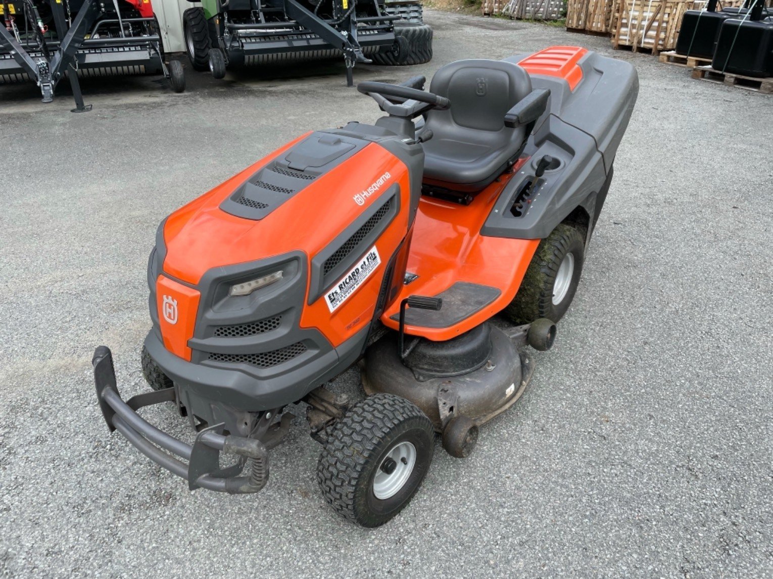 Aufsitzmäher typu Husqvarna Tondeuse autoportée TC342T Husqvarna, Gebrauchtmaschine v LA SOUTERRAINE (Obrázek 2)