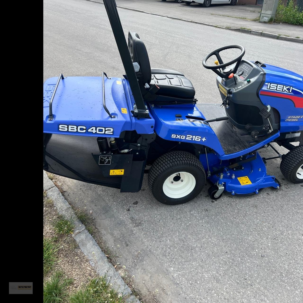 Aufsitzmäher des Typs Iseki SXG 216+ elektr., Neumaschine in Kirchheim b. München (Bild 8)