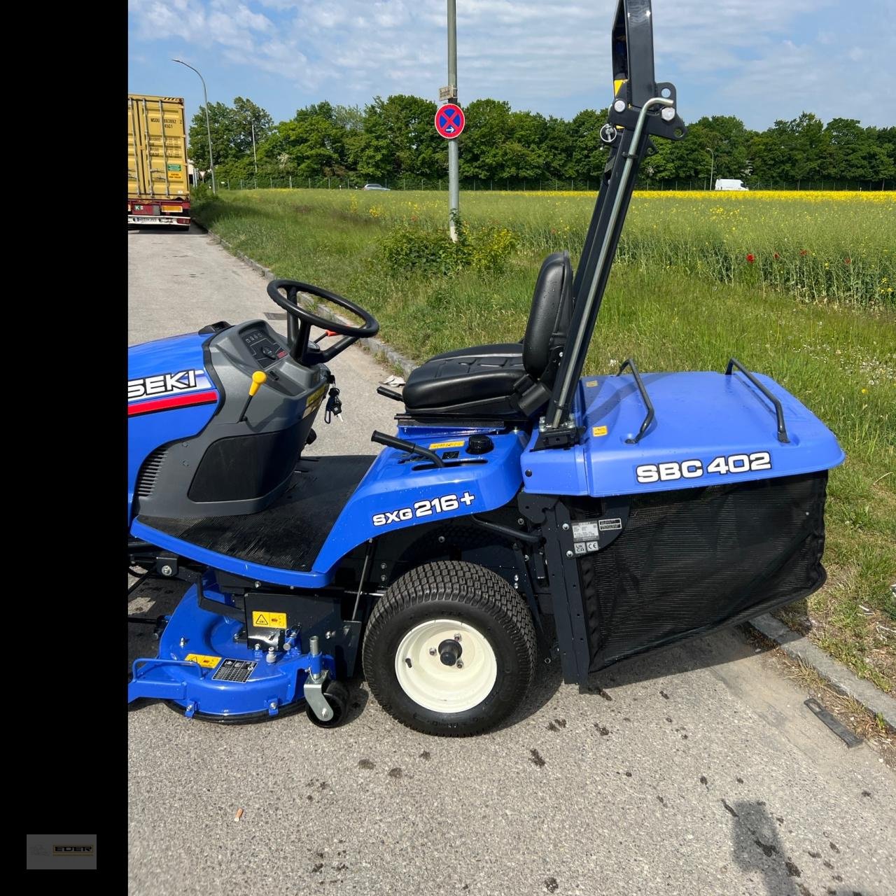 Aufsitzmäher van het type Iseki SXG 216+ elektr., Neumaschine in Kirchheim b. München (Foto 3)