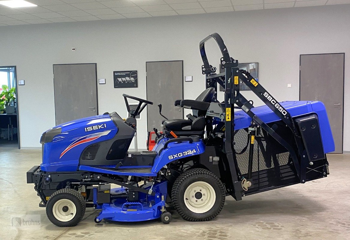 Aufsitzmäher des Typs Iseki SXG 324 NEU Diesel-Rasentraktor-Hochentleerung, Neumaschine in Karstädt (Bild 4)