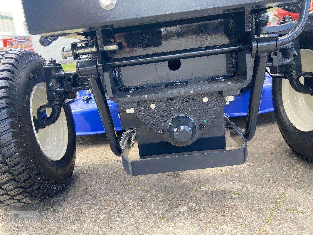 Aufsitzmäher des Typs Iseki SXG 327 NEU Diesel-Rasentraktor-Hochentleerung, Neumaschine in Karstädt (Bild 12)