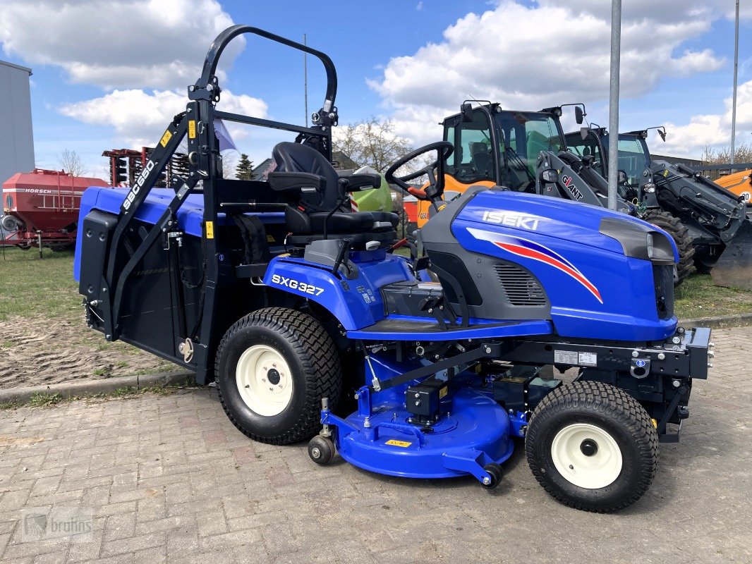 Aufsitzmäher des Typs Iseki SXG 327 NEU Diesel-Rasentraktor-Hochentleerung, Neumaschine in Karstädt (Bild 7)