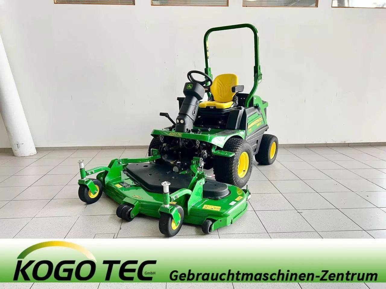 Aufsitzmäher des Typs John Deere 1580, Gebrauchtmaschine in Beckum (Bild 1)