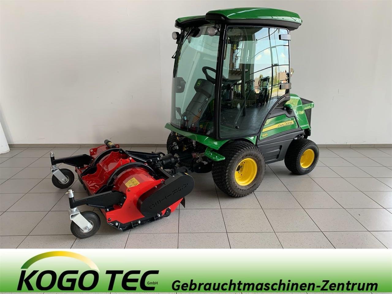 Aufsitzmäher des Typs John Deere 1585, Gebrauchtmaschine in Beckum (Bild 1)