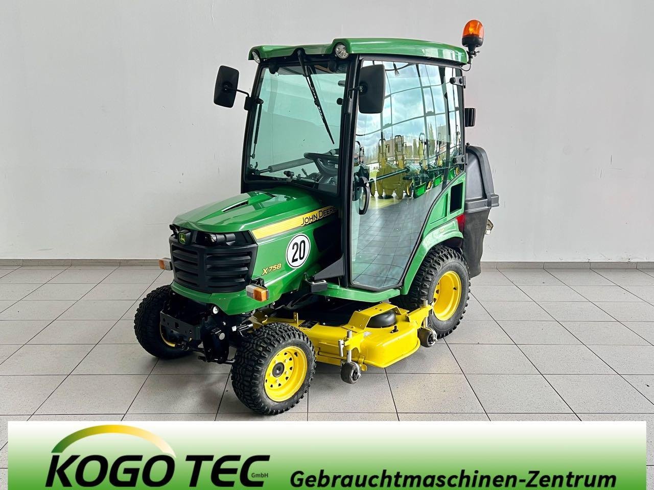 Aufsitzmäher typu John Deere X758, Gebrauchtmaschine v Beckum (Obrázek 1)