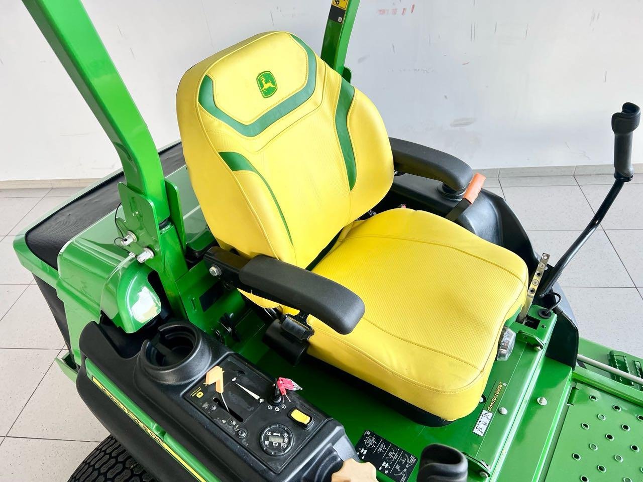 Aufsitzmäher des Typs John Deere Z997R, Gebrauchtmaschine in Beckum (Bild 4)