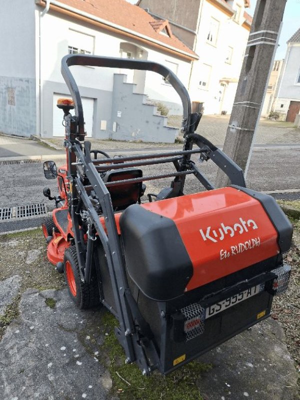 Aufsitzmäher des Typs Kubota G 231 HD, Gebrauchtmaschine in azerailles (Bild 3)