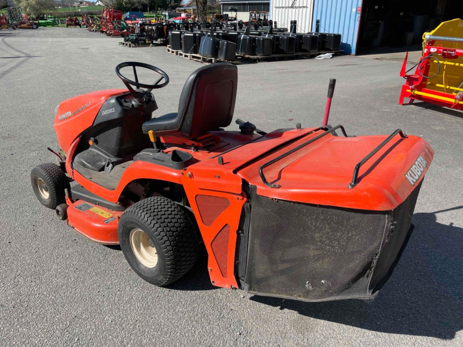 Aufsitzmäher du type Kubota Tondeuse autoportée GR1600-II Kubota, Gebrauchtmaschine en LA SOUTERRAINE (Photo 4)