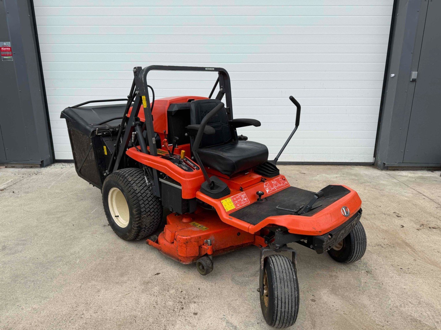 Aufsitzmäher typu Kubota Tondeuse autoportée GZD21HD Kubota, Gebrauchtmaschine v LA SOUTERRAINE (Obrázok 4)