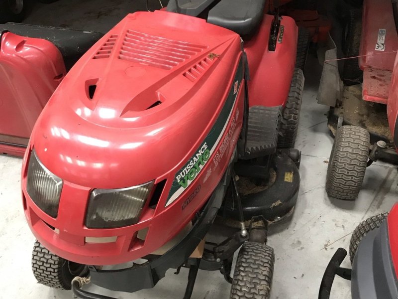 Aufsitzmäher du type Kuhn Tondeuse autoportée 15.5/102 Hydro Kuhn, Gebrauchtmaschine en LA SOUTERRAINE (Photo 1)