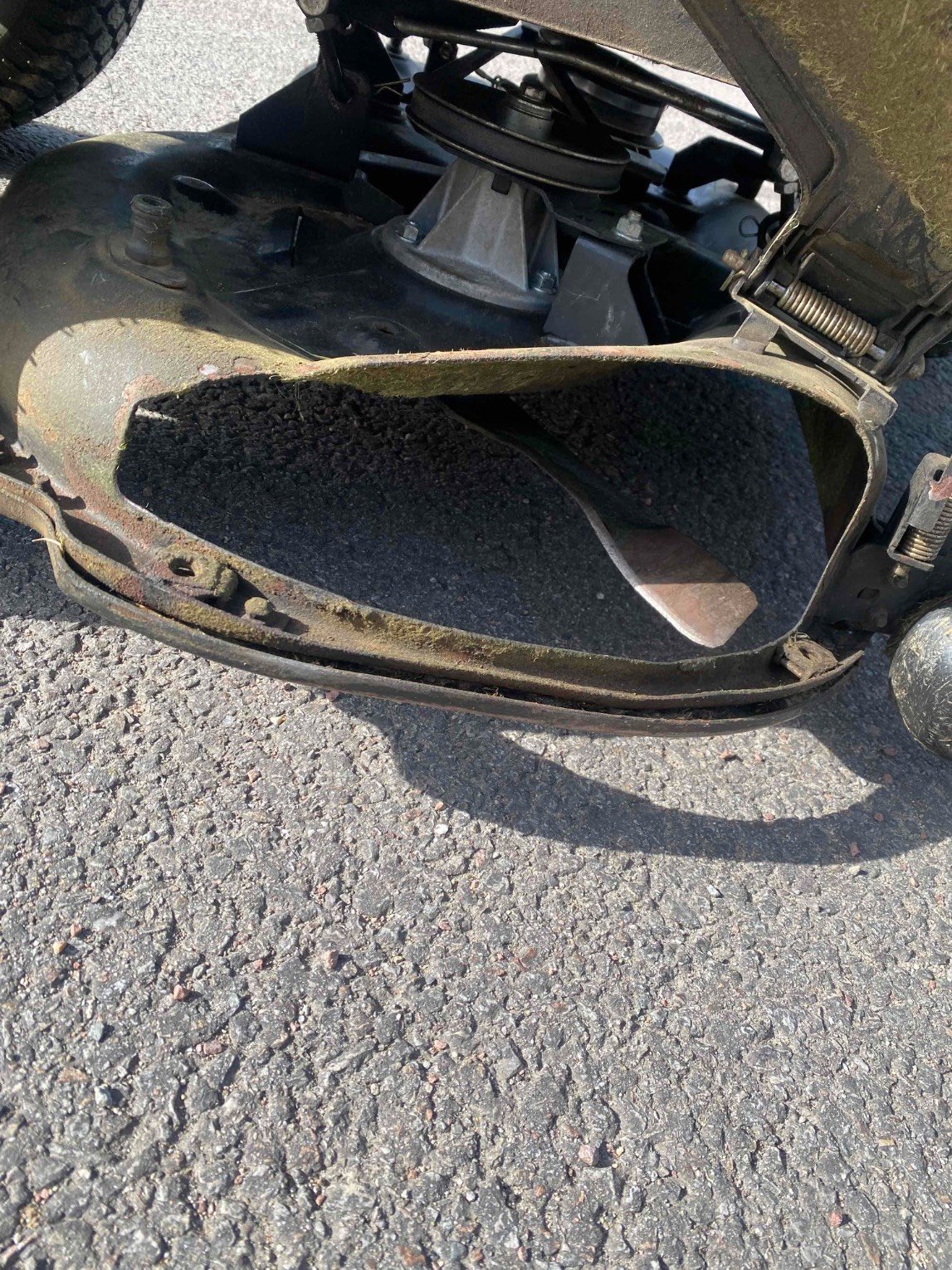 Aufsitzmäher typu Sonstige Tondeuse autoportée PL2108HKT Colombia, Gebrauchtmaschine v LA SOUTERRAINE (Obrázek 4)