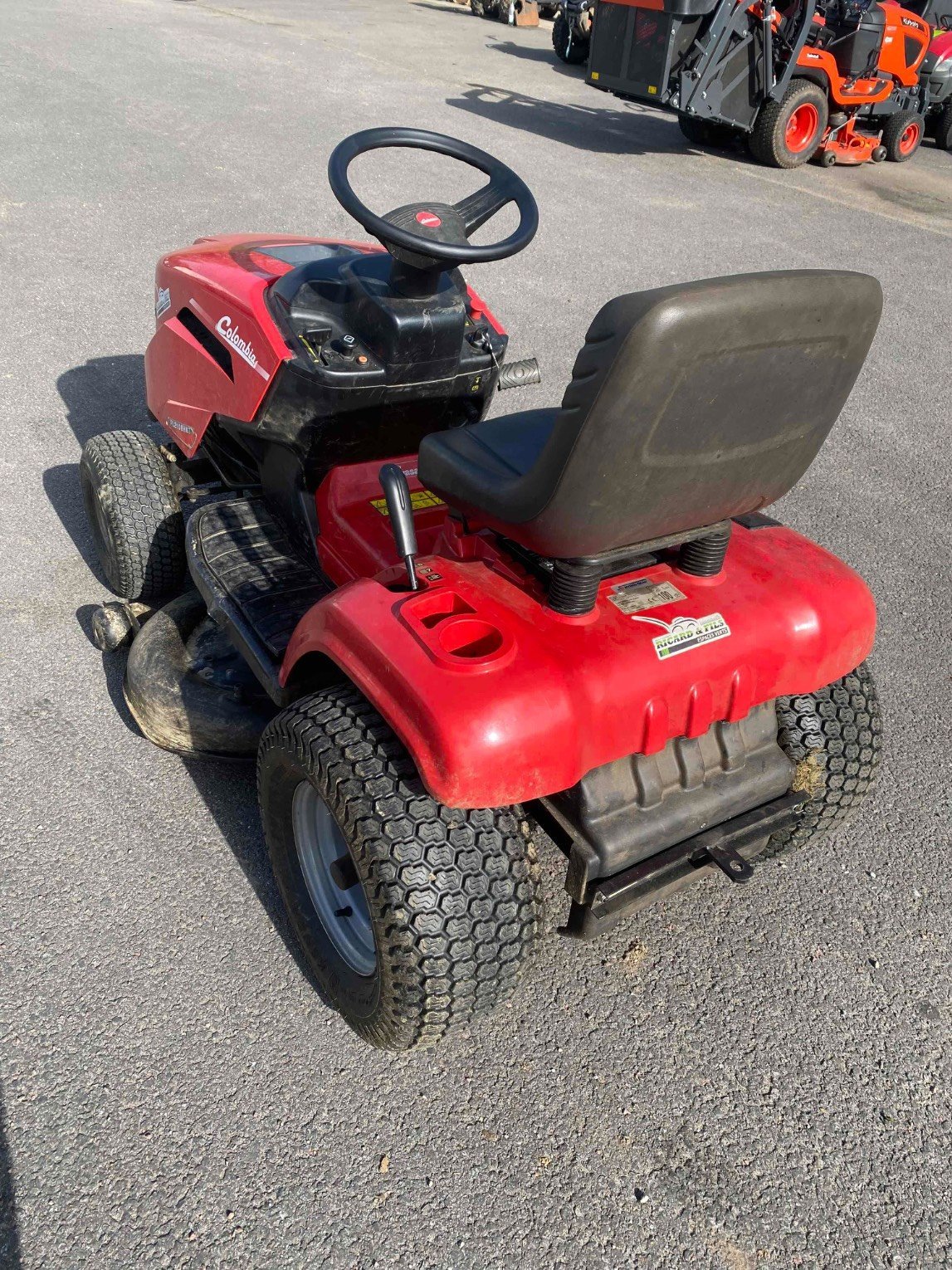 Aufsitzmäher typu Sonstige Tondeuse autoportée PL2108HKT Colombia, Gebrauchtmaschine v LA SOUTERRAINE (Obrázok 2)