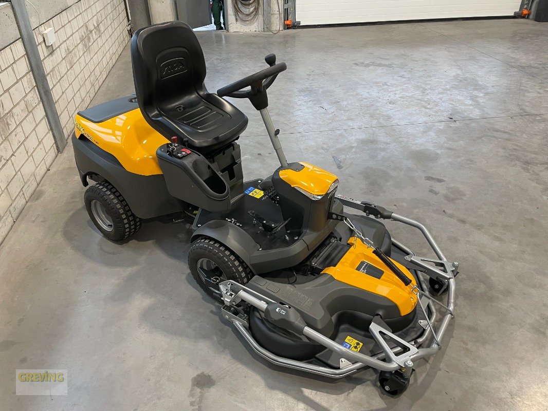 Aufsitzmäher a típus Stiga Park 700W + Combi Pro 110 Q Plus, Neumaschine ekkor: Ahaus (Kép 3)