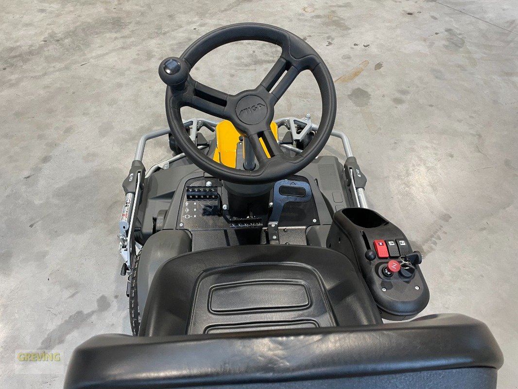 Aufsitzmäher a típus Stiga Park 700W + Combi Pro 110 Q Plus, Neumaschine ekkor: Ahaus (Kép 7)