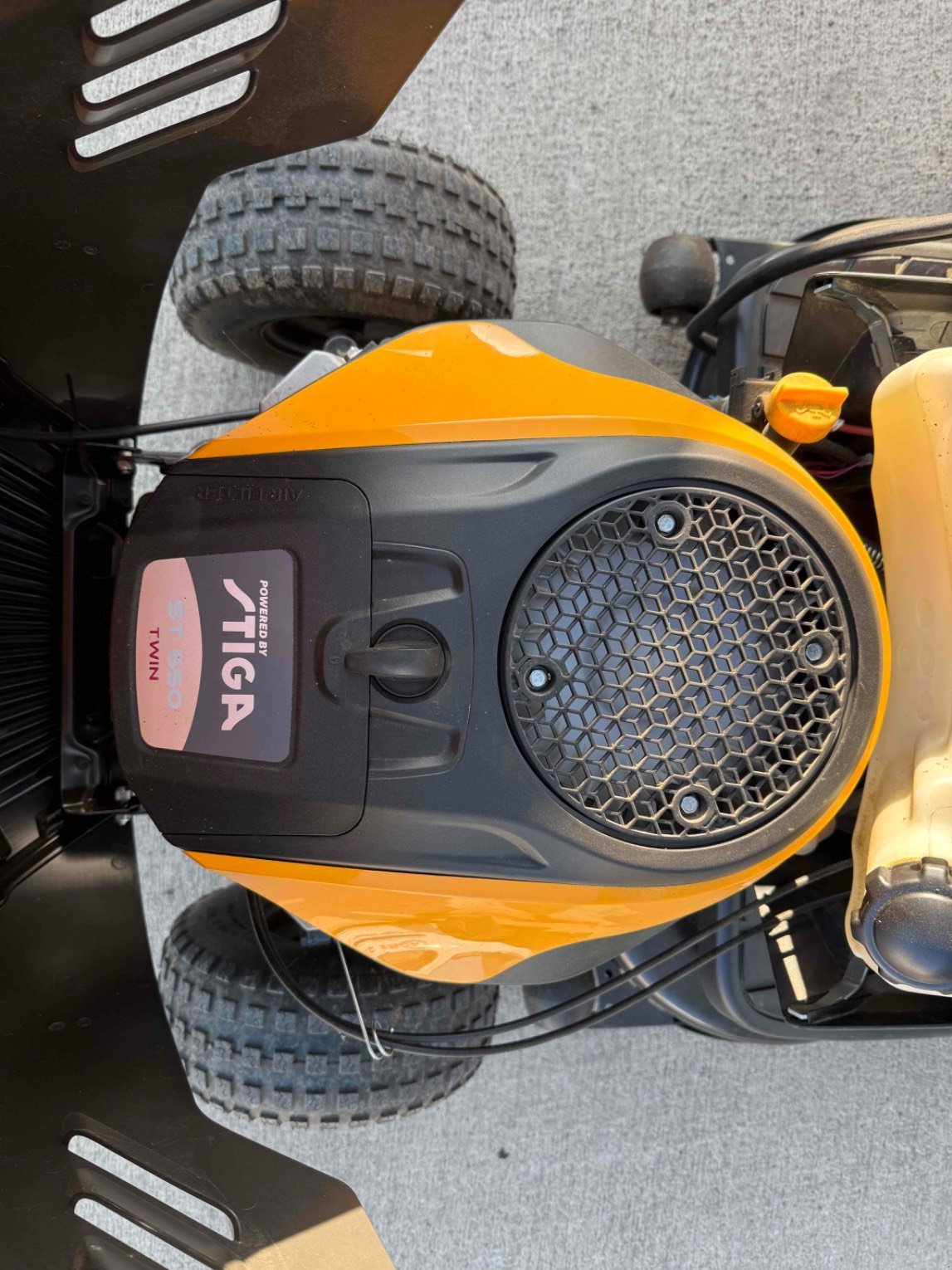 Aufsitzmäher typu Stiga Tondeuse autoportée ESTATE 598W Stiga, Gebrauchtmaschine v LA SOUTERRAINE (Obrázok 9)