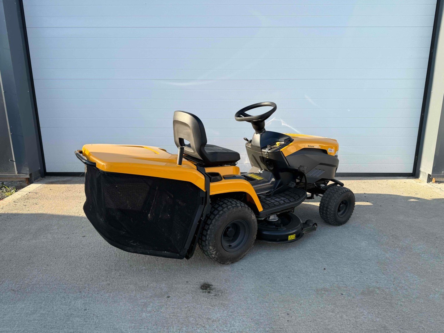 Aufsitzmäher typu Stiga Tondeuse autoportée ESTATE 598W Stiga, Gebrauchtmaschine v LA SOUTERRAINE (Obrázok 2)