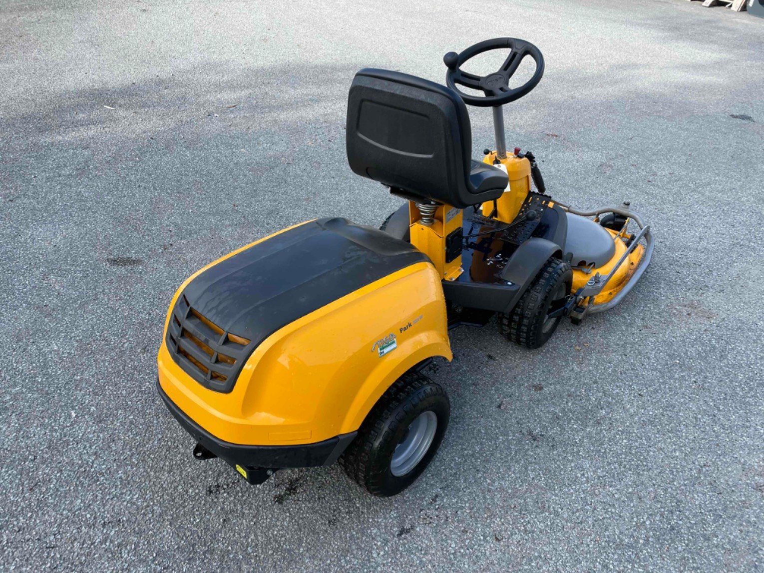 Aufsitzmäher του τύπου Stiga Tondeuse autoportée PARK320W Stiga, Gebrauchtmaschine σε LA SOUTERRAINE (Φωτογραφία 2)