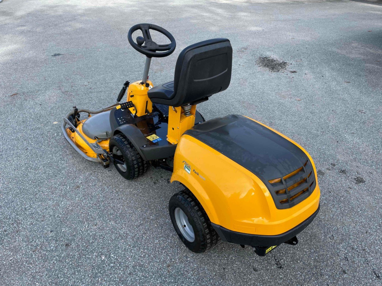 Aufsitzmäher του τύπου Stiga Tondeuse autoportée PARK320W Stiga, Gebrauchtmaschine σε LA SOUTERRAINE (Φωτογραφία 3)