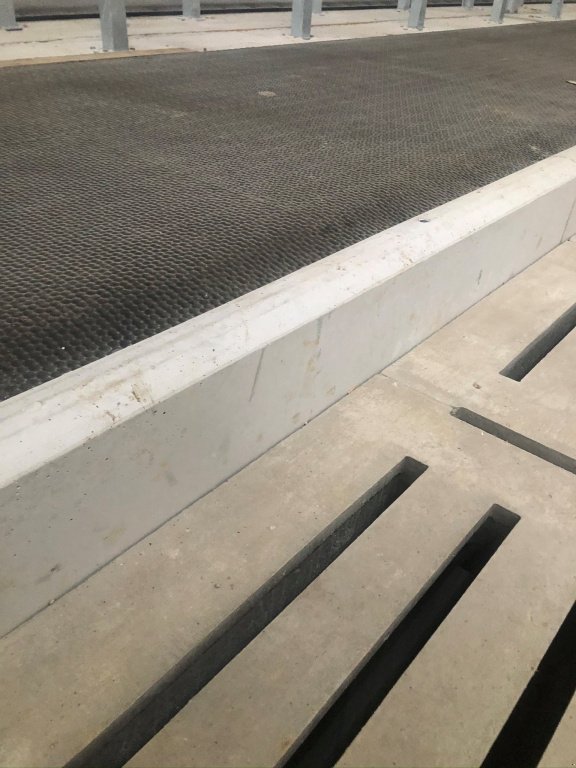 Aufstallung tipa Müller Barrenmauer-Kotschwellen, Neumaschine u Neuburg a. d. Kammel (Slika 8)