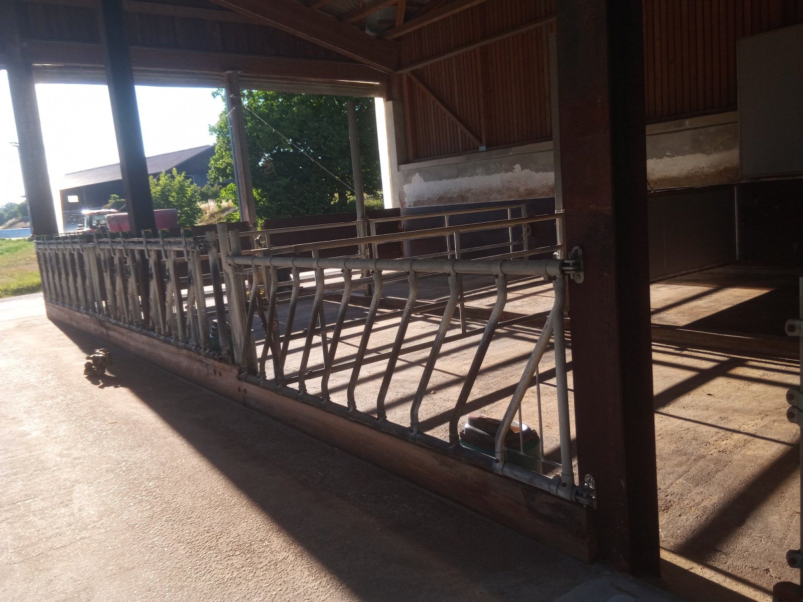Aufstallung от тип Patura Aufstallung Kälberstall, Gebrauchtmaschine в Bayern - Markt Taschendorf (Снимка 1)