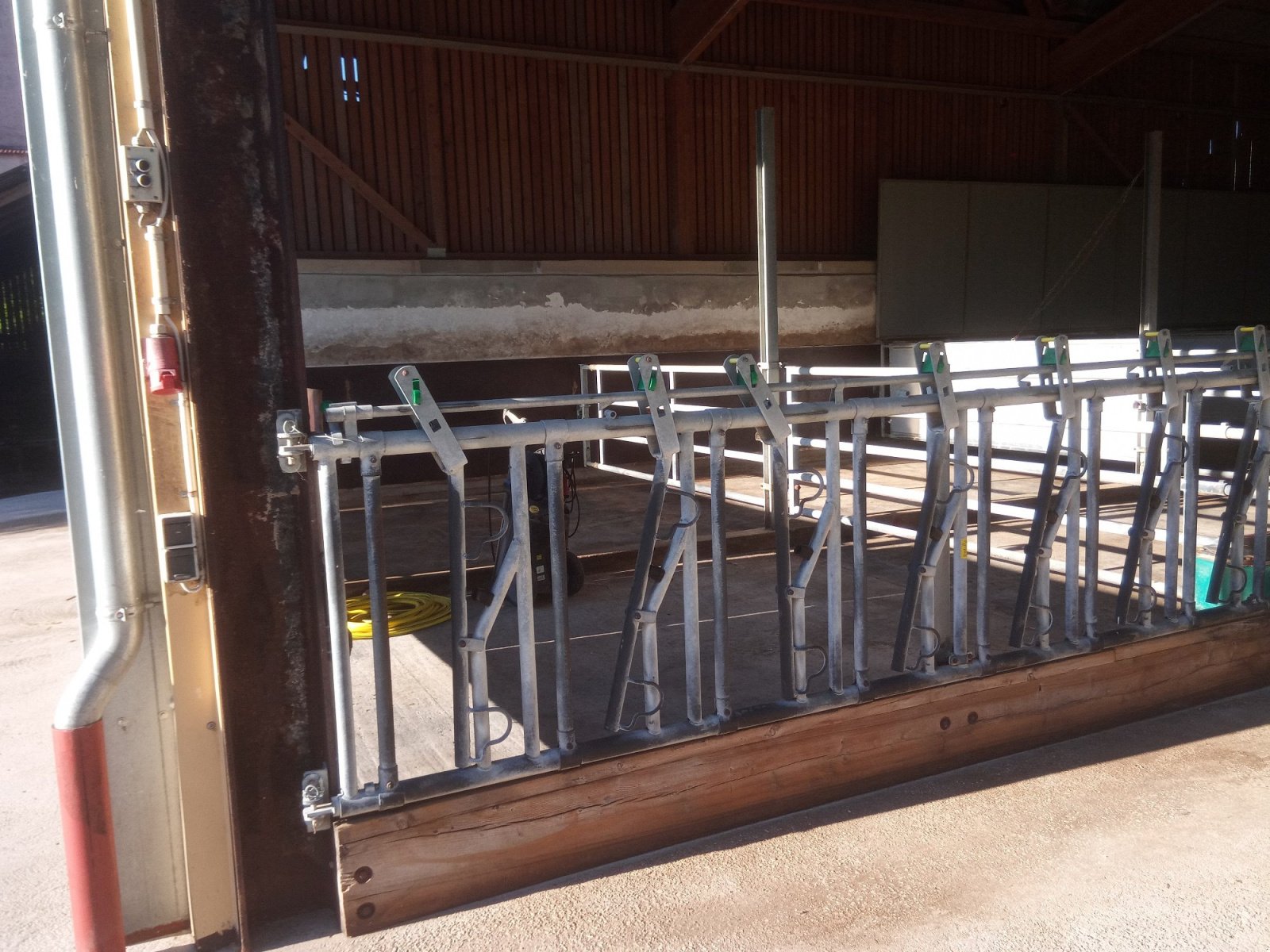 Aufstallung от тип Patura Aufstallung Kälberstall, Gebrauchtmaschine в Bayern - Markt Taschendorf (Снимка 3)