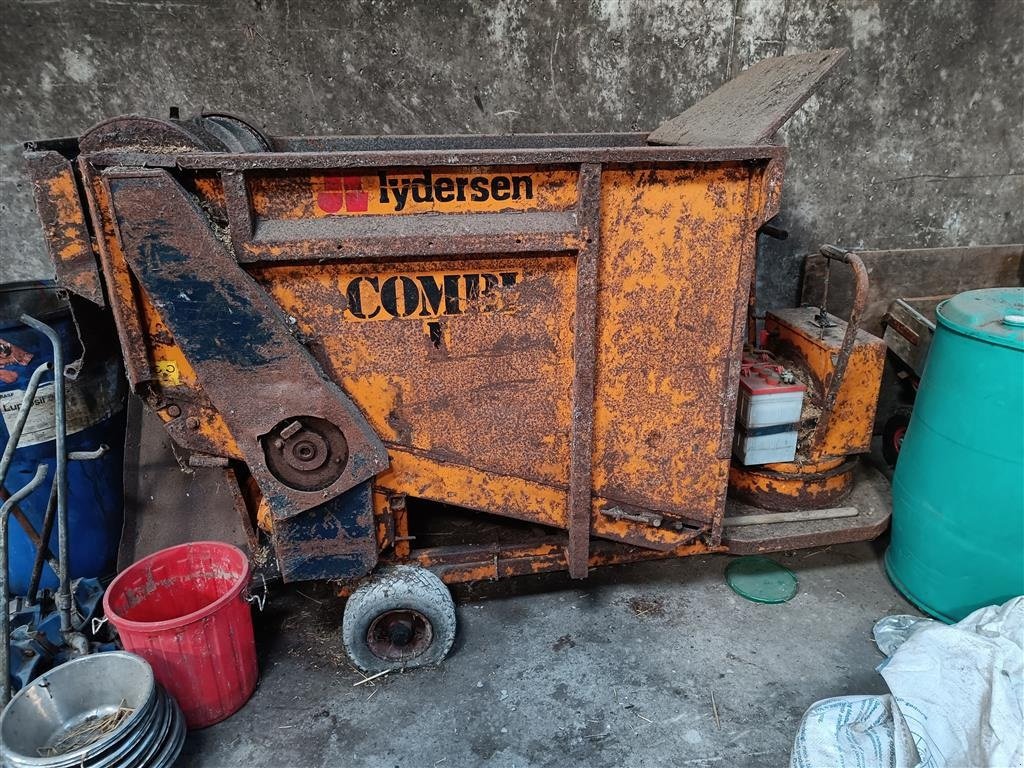 Aufstallung типа Sonstige COMBI I KASSE fodervogn, Gebrauchtmaschine в Egtved (Фотография 1)