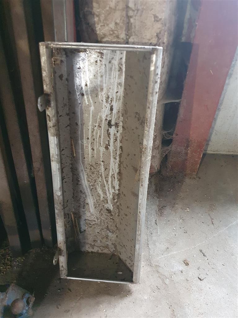 Aufstallung от тип Sonstige Rustfri vandtrug, 1 m., Gebrauchtmaschine в Egtved (Снимка 1)