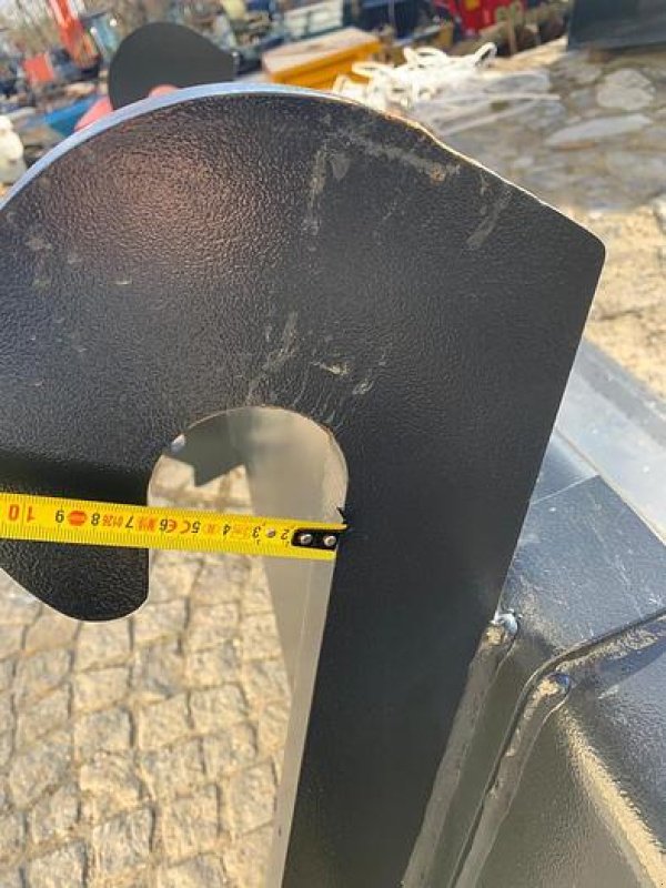 Bagger des Typs Big Dutchman Schwergutschaufel 220 cm mit JCB Q fit Aufnahme, Neumaschine in Göpfritz an der Wild (Bild 7)