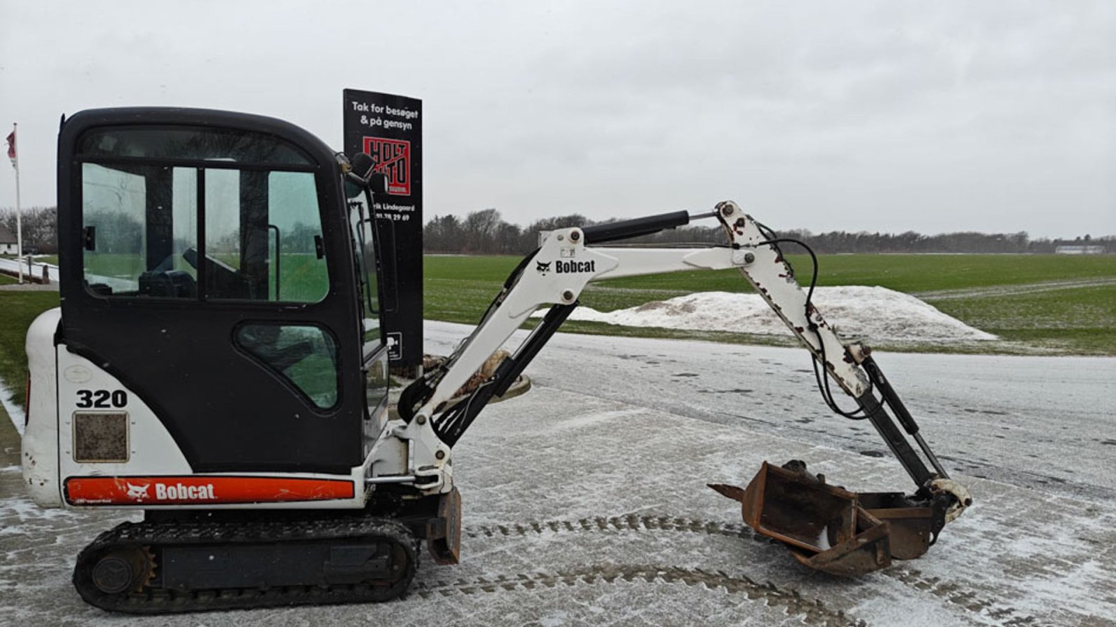 Bagger del tipo Bobcat 320, Gebrauchtmaschine In Vrå (Immagine 2)