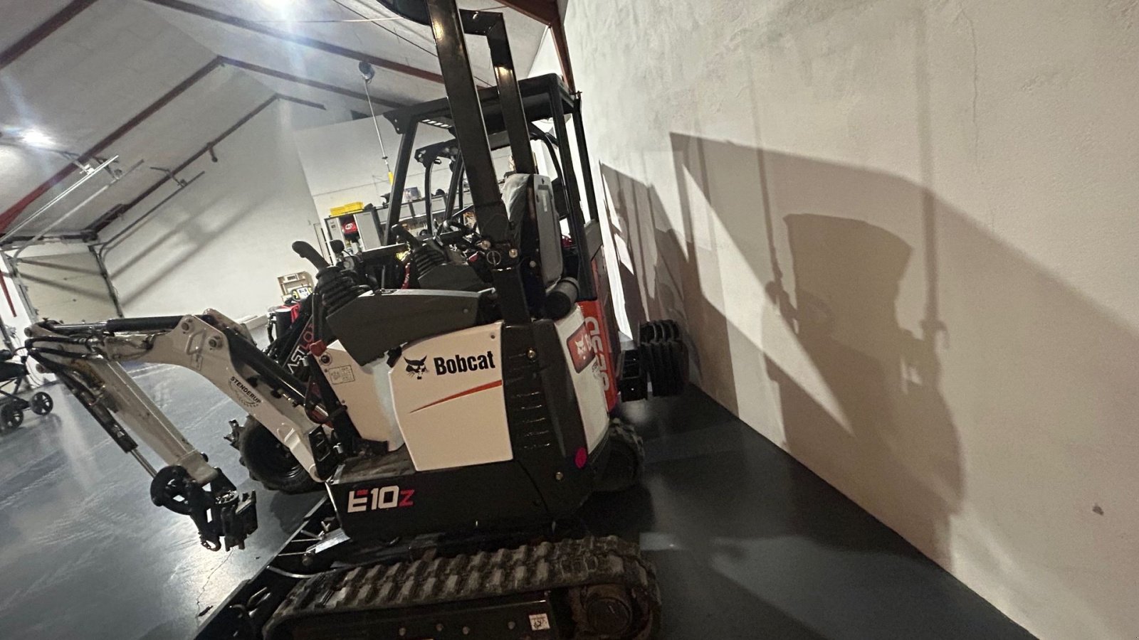 Bagger typu Bobcat E 10 E 10, Gebrauchtmaschine w Arden (Zdjęcie 3)