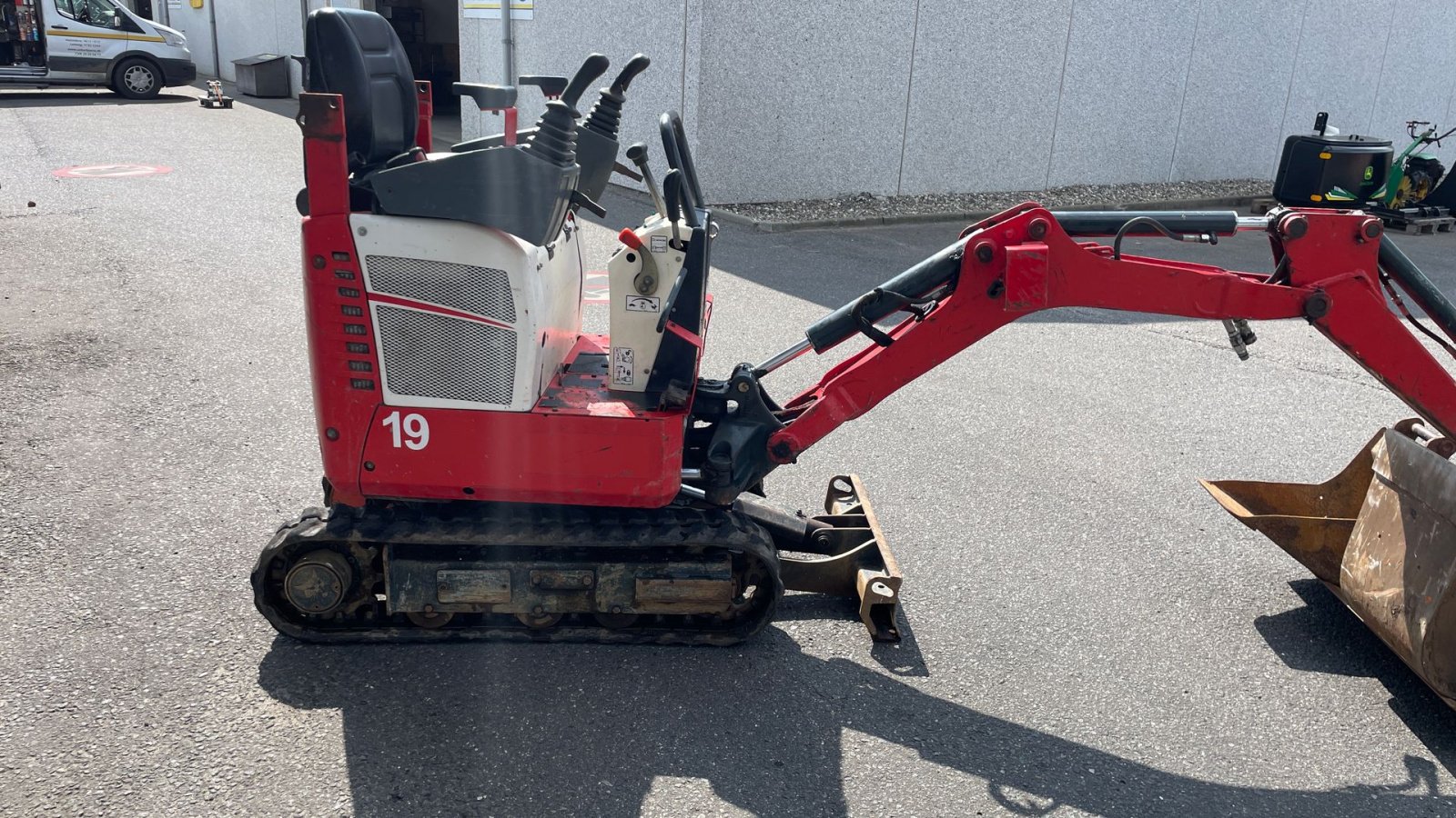 Bagger del tipo Bobcat E 10, Gebrauchtmaschine In Holstebro (Immagine 2)