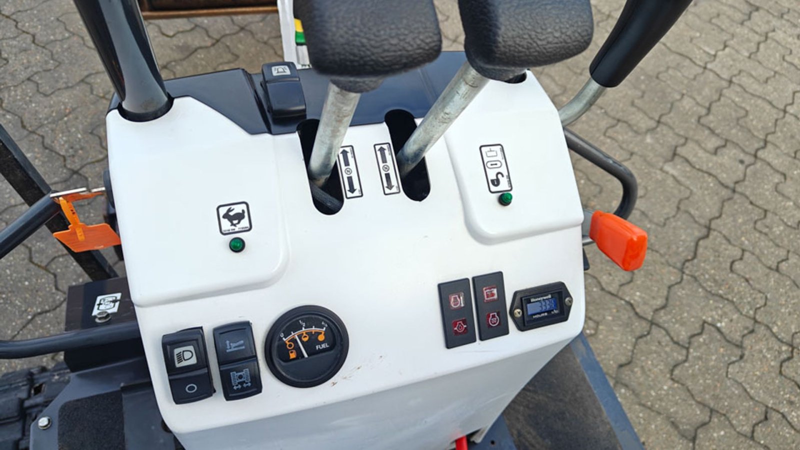 Bagger du type Bobcat E10Z, Gebrauchtmaschine en Vrå (Photo 16)