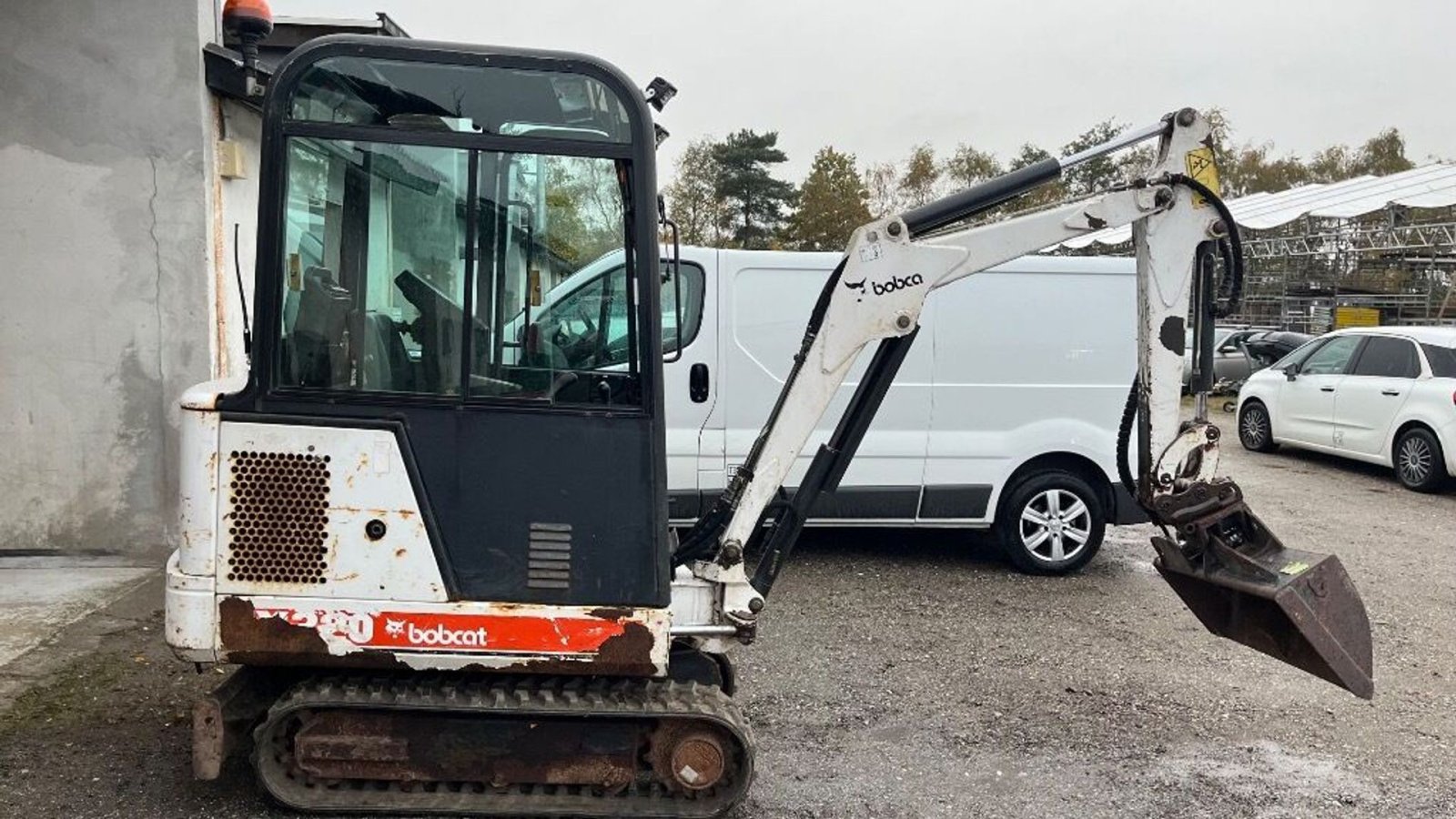 Bagger typu Bobcat x320 med 5 graveskovle, Gebrauchtmaschine v Rødovre (Obrázek 2)