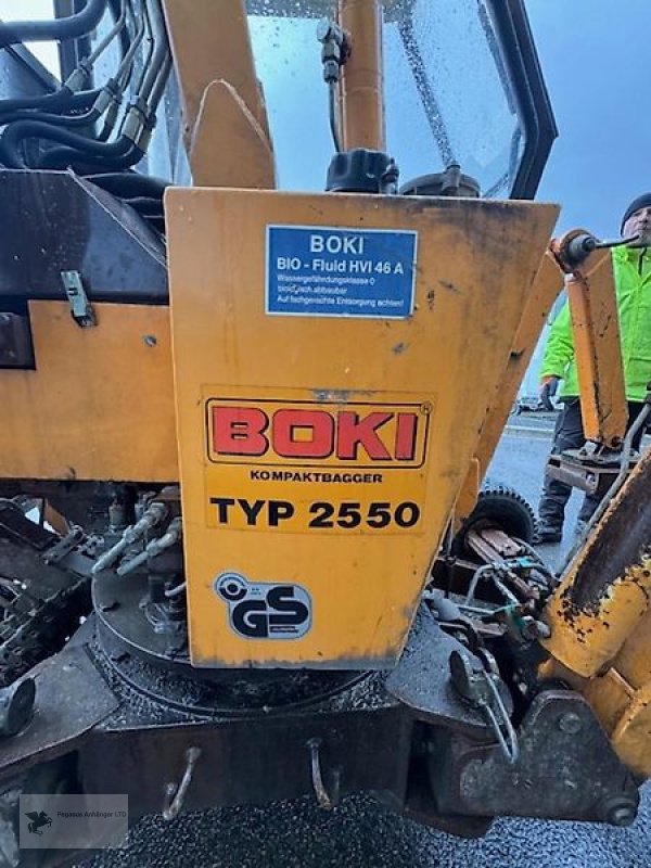 Bagger типа Boki 2550 Kompaktbagger Friedhofsbagger Minibagger, Gebrauchtmaschine в Gevelsberg (Фотография 8)