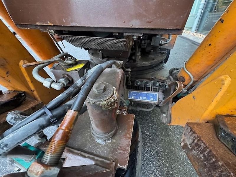 Bagger типа Boki 2550 Kompaktbagger Friedhofsbagger Minibagger, Gebrauchtmaschine в Gevelsberg (Фотография 10)