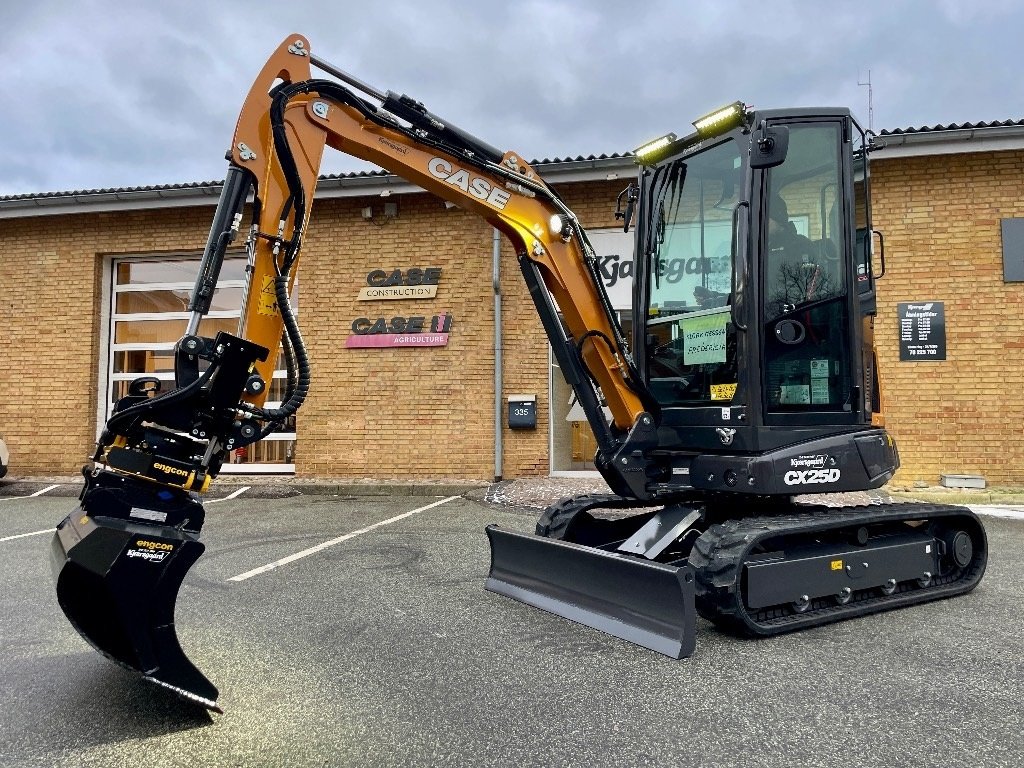 Bagger типа Case IH CX 25 D, Gebrauchtmaschine в Vrå, Frejlev, Hornslet & Ringsted (Фотография 1)