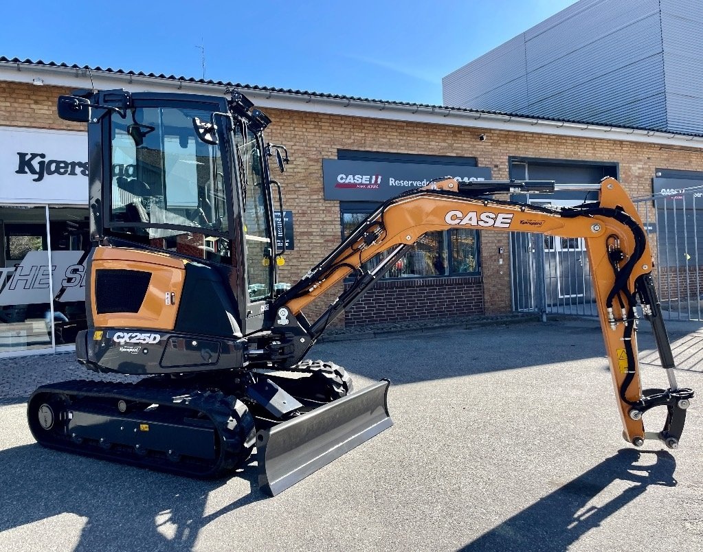 Bagger del tipo Case IH CX 25 D, Gebrauchtmaschine en Vrå, Frejlev, Hornslet & Ringsted (Imagen 1)