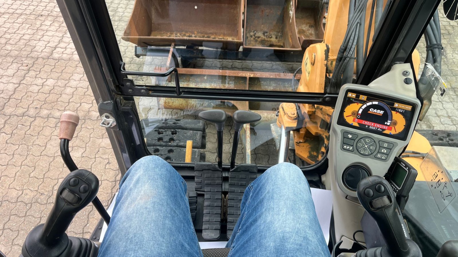 Bagger a típus Case IH CX 80 Rotortilt og fuld skovlpakke, Gebrauchtmaschine ekkor: Rønnede (Kép 18)