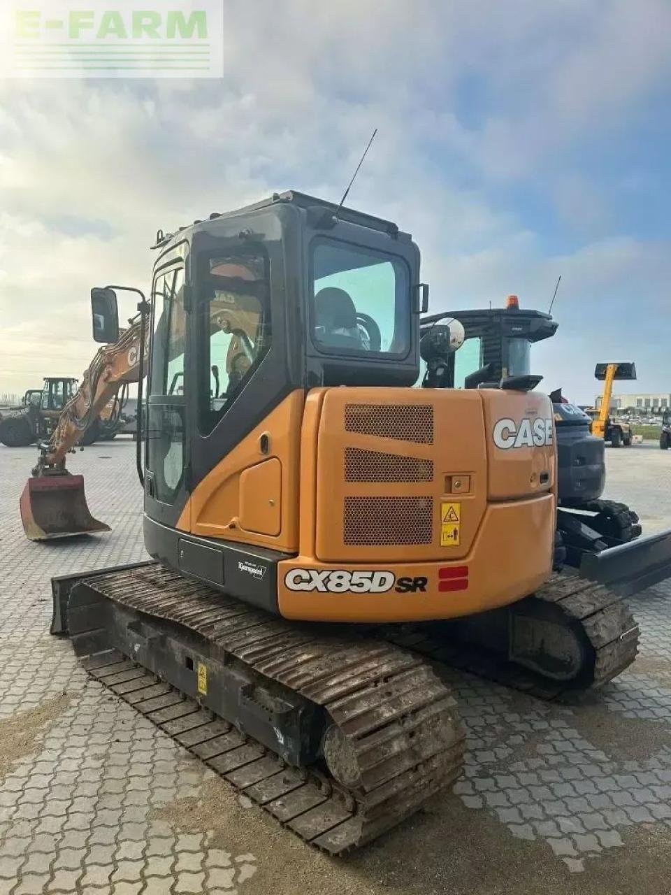 Bagger des Typs Case IH cx 85 d sr, Gebrauchtmaschine in AALBORG SV (Bild 1)