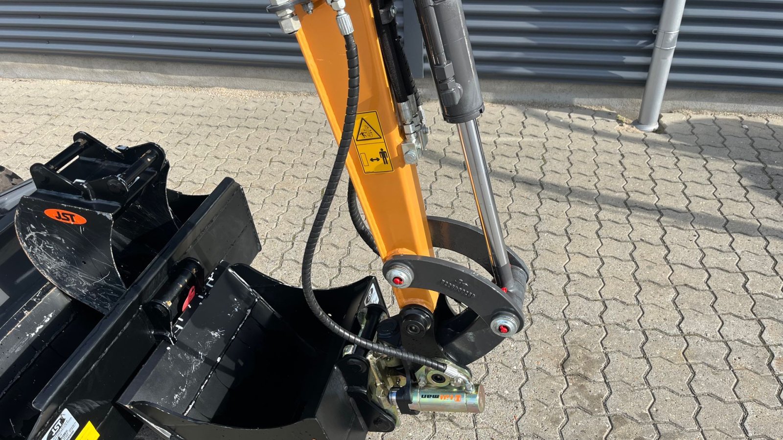 Bagger a típus Case IH CX19D Fabriksny! monteret med tiltman med hydraulisk s30 og JST skovle., Gebrauchtmaschine ekkor: Rønnede (Kép 3)