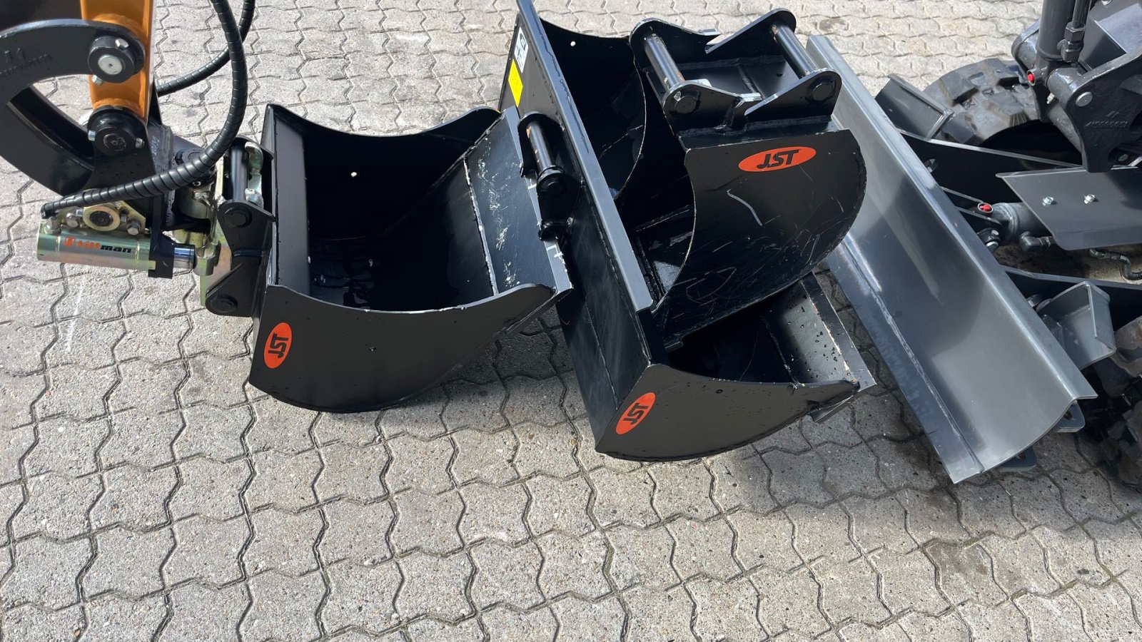 Bagger a típus Case IH CX19D Fabriksny! monteret med tiltman med hydraulisk s30 og JST skovle., Gebrauchtmaschine ekkor: Rønnede (Kép 8)