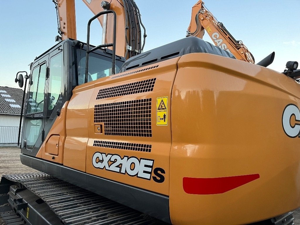Bagger of the type Case IH CX210 E, Gebrauchtmaschine in Vrå, Frejlev, Hornslet & Ringsted (Picture 3)