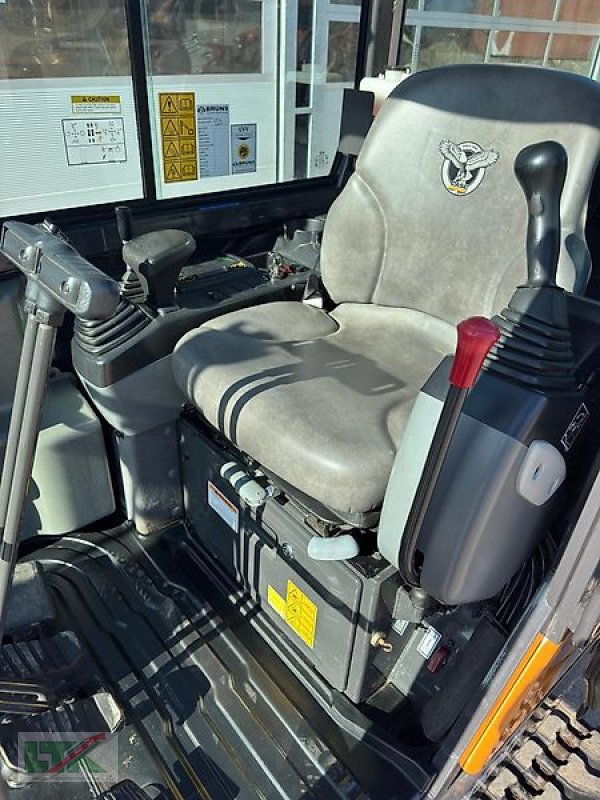 Bagger du type Case CX 19 C, Gebrauchtmaschine en Kathendorf (Photo 7)